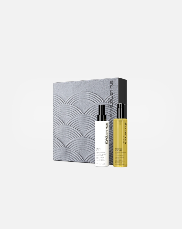 Cofanetto Shu Uemura Essence Absolue con Spray rinforzante e Olio protettivo per tutti i tipi di capelli